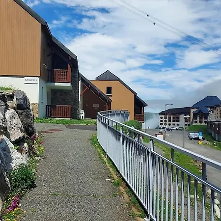 4 Personnes Piscine Salle De Sport Wifi *